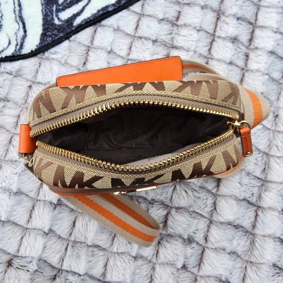 Michael Kors Crossbody Signature Logo Canvas Beige Tangerine strap zipped - Picture 4 of 6